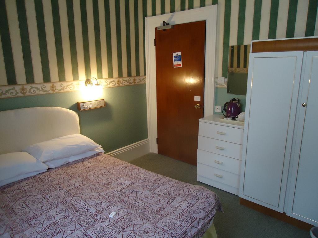 Hotel Abbey Court 3*