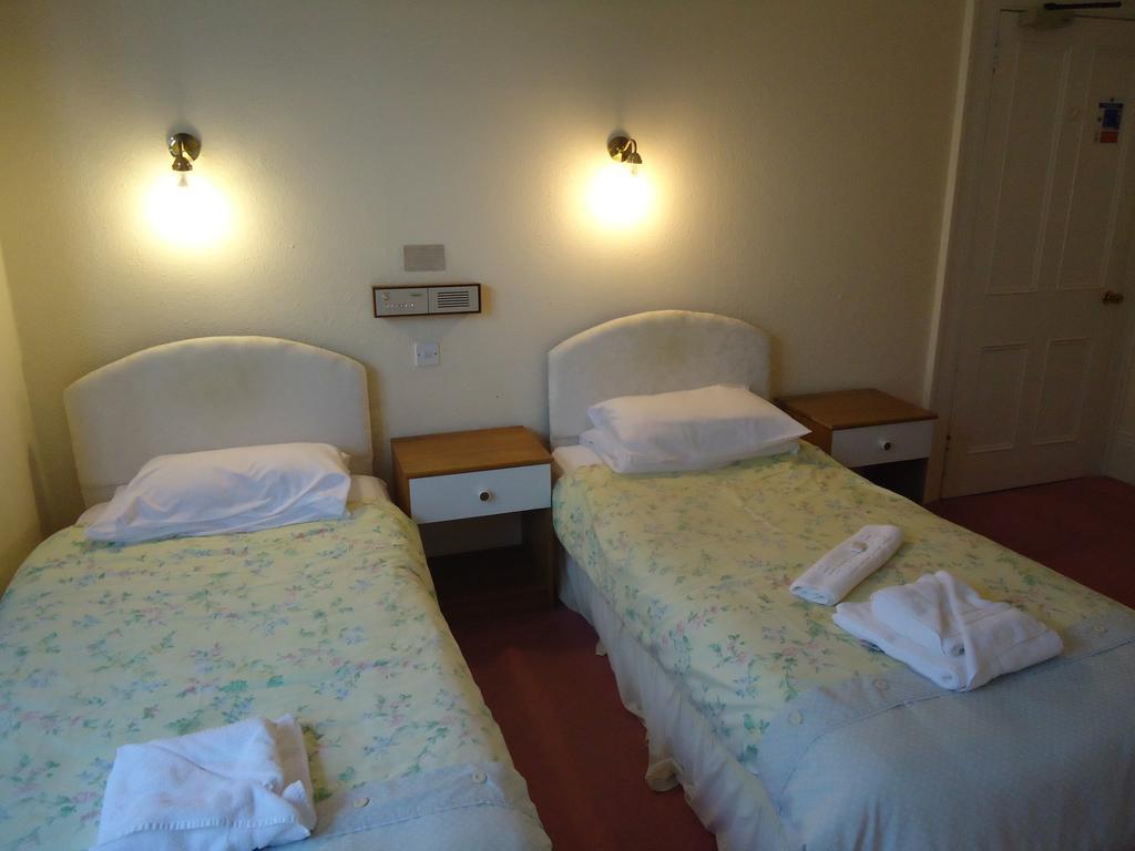 Abbey Court Hotel