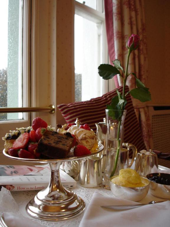 The Palace 4*
