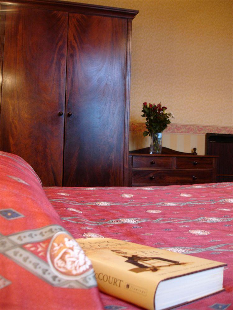 Hotel The Palace