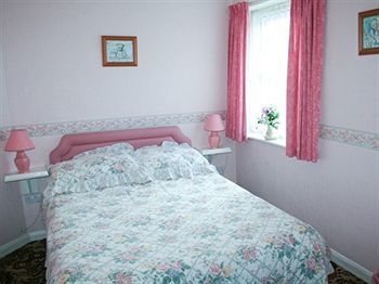 Crossways & Sea View * Torquay