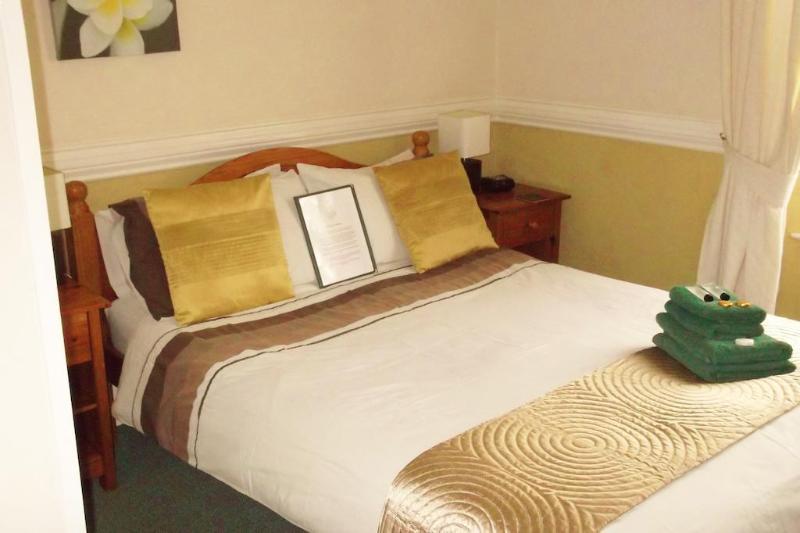 Wayfarer 3* Torquay