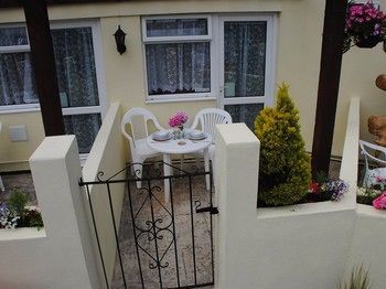 Crossways & Sea View