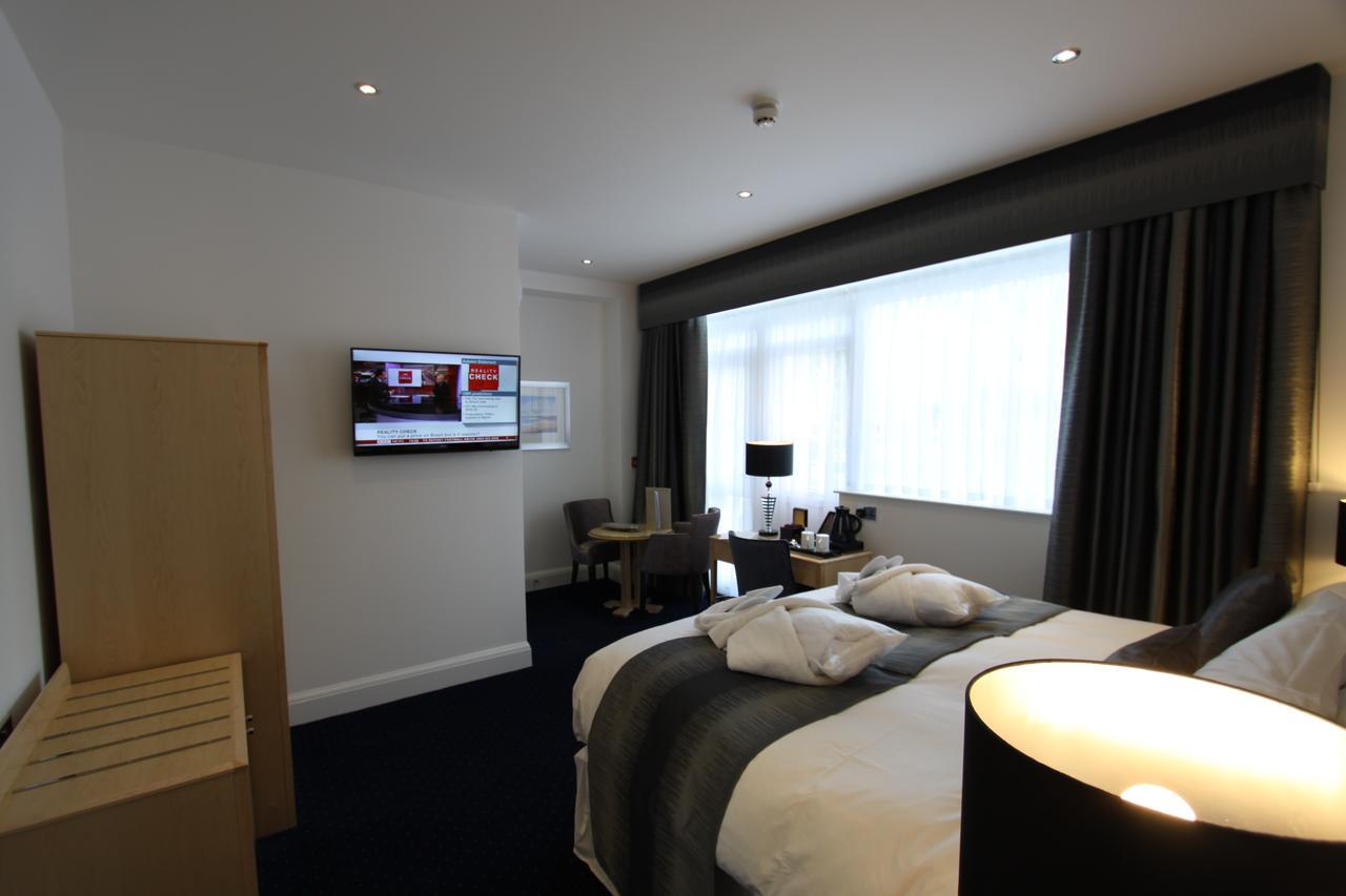 Hotel Belgrave Sands & 4*