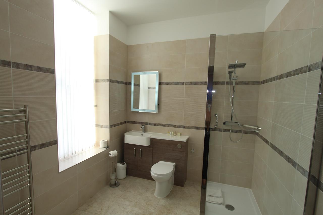 Hotel Belgrave Sands & 4*
