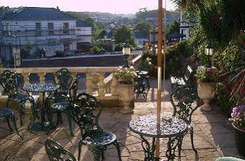 Kelvin House 4* Torquay