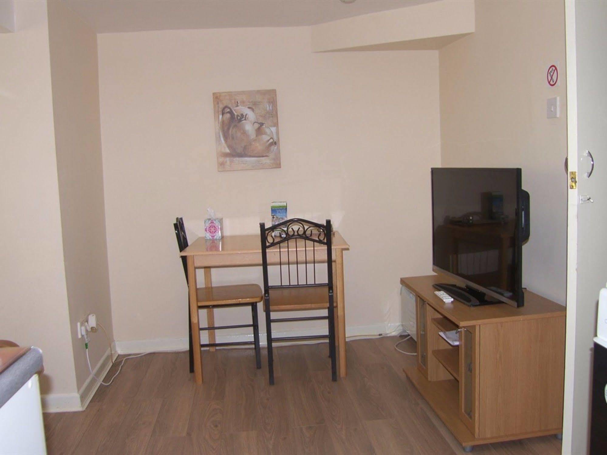 Appletorre House Flats