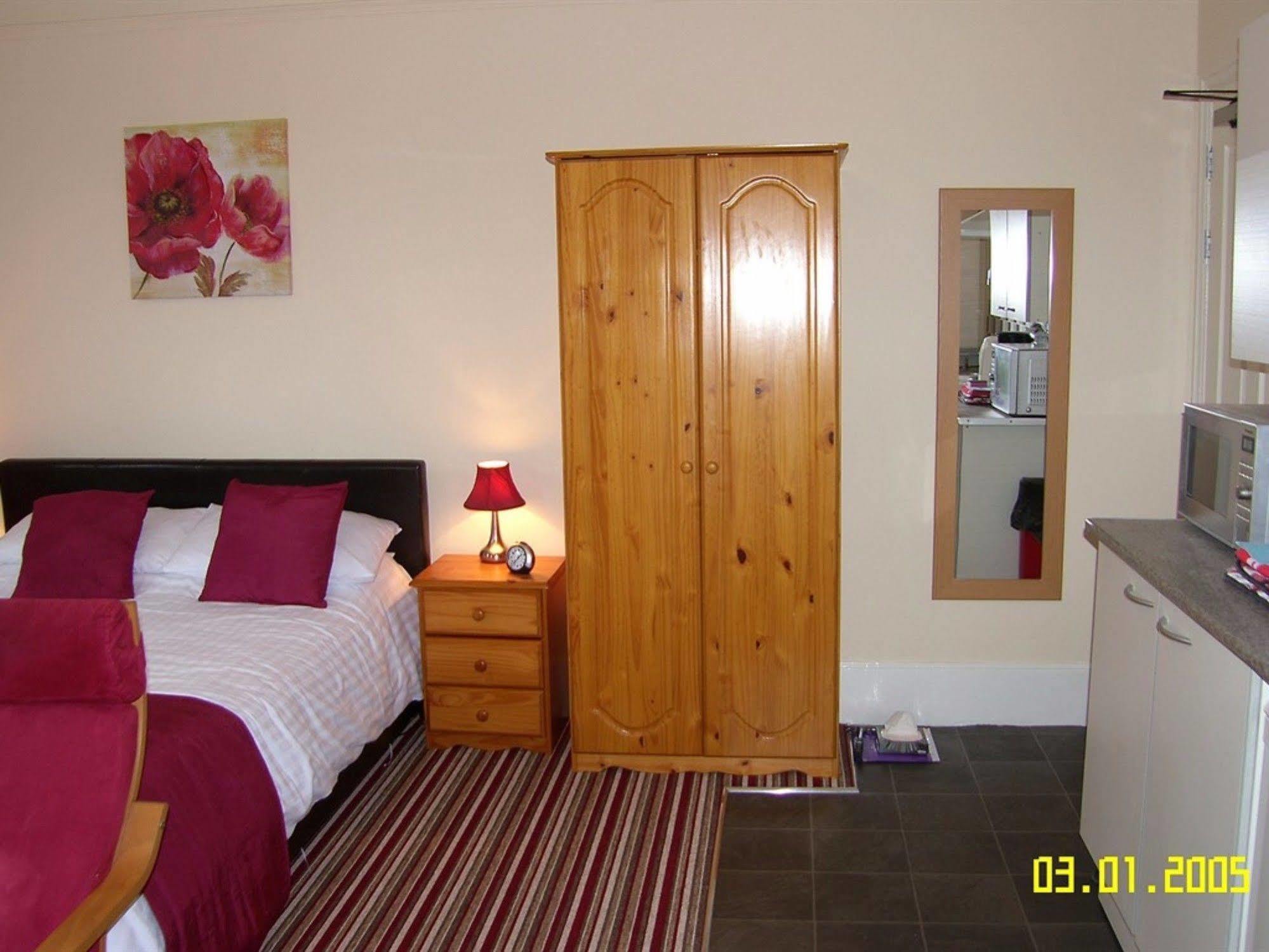 Appletorre House Flats Apartment