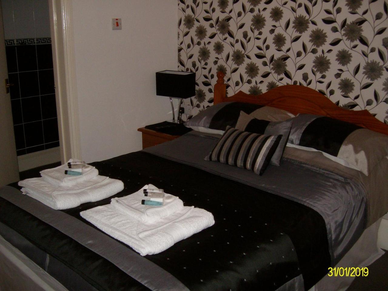 Kelvin House 4* Torquay