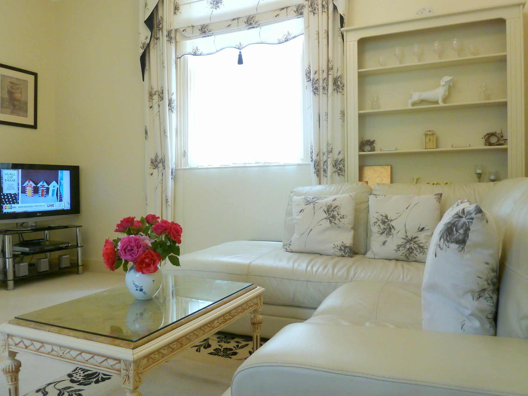 Tramontane At Hesketh Crescent Apartment