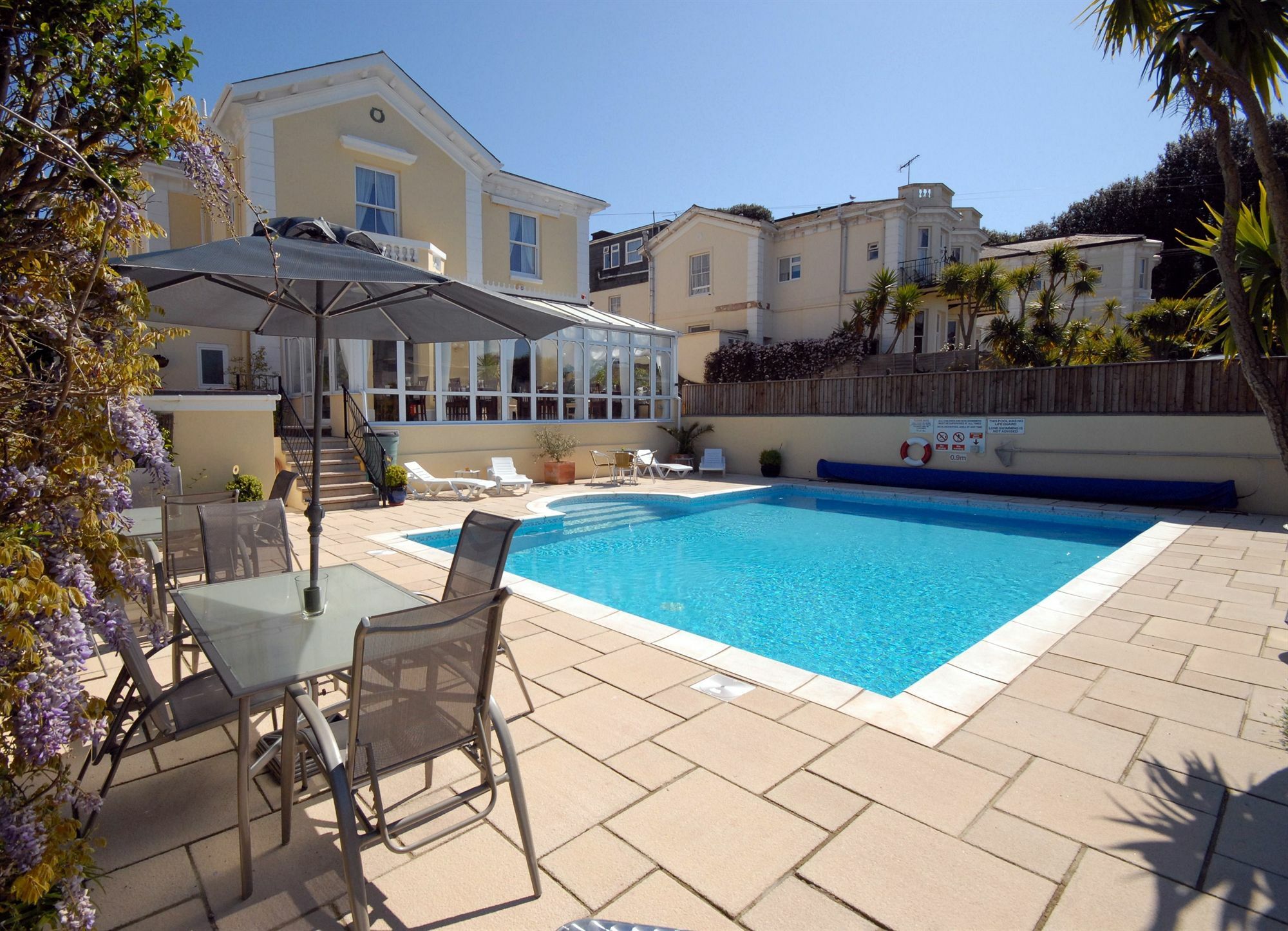 Riviera 4*