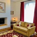 Scarborough House - Adults Only Holiday Home