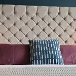 5 Spa Court, Boutique Holiday Apartment In Torquay