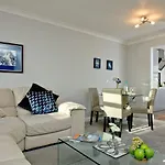 Mount Braddon Mews