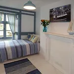 Blue Harbour Cottage