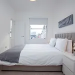 1 Primrose Mews