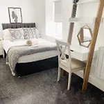Amaso Apartments 91A-99A