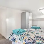 Lovely Heather House Accommodation 3 Kings 1 Double Sofa