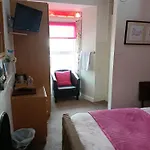 Lawnswood Guest House