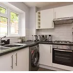 Hollywater Cheerful 3 Bedroom Home In Close With Pizza Oven