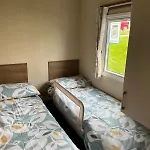 Lovely 3 Bedroom Caravan To Rent At Hoburne Devon Bay