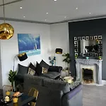 Sandybanks Torquay - Seaview And Promenade Apartments