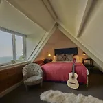2 Bed - Bay Cottage