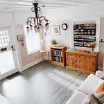 Silverlands Guest House