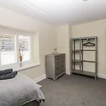 Harbour Cottage