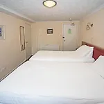 The Sherwood Palm Hotel, Torquay Beach
