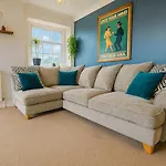 Nestee Apartments Top Floor Overlooking Torquay Harbour Pet Friendly