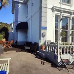 Garway Lodge Guest House