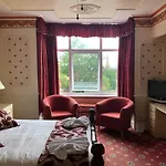 Everglades Hotel