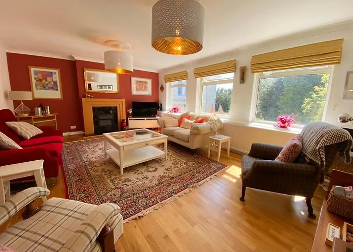 Braeside Luxury Holiday Home