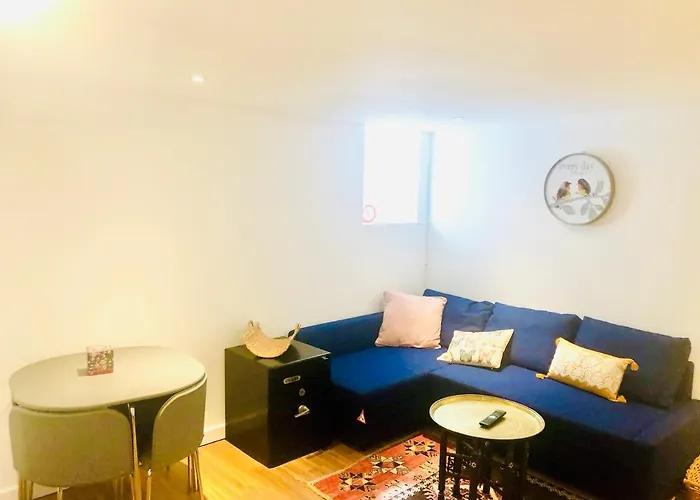 Westbank Lower Ground Apartment