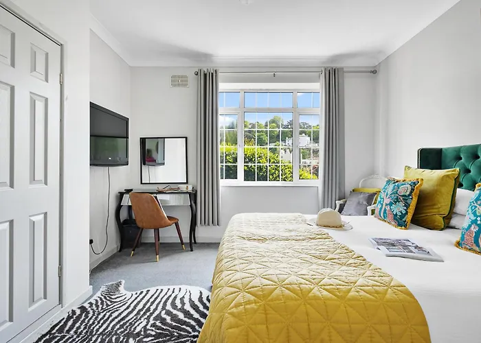 The Torcroft Apartments At Bedford House