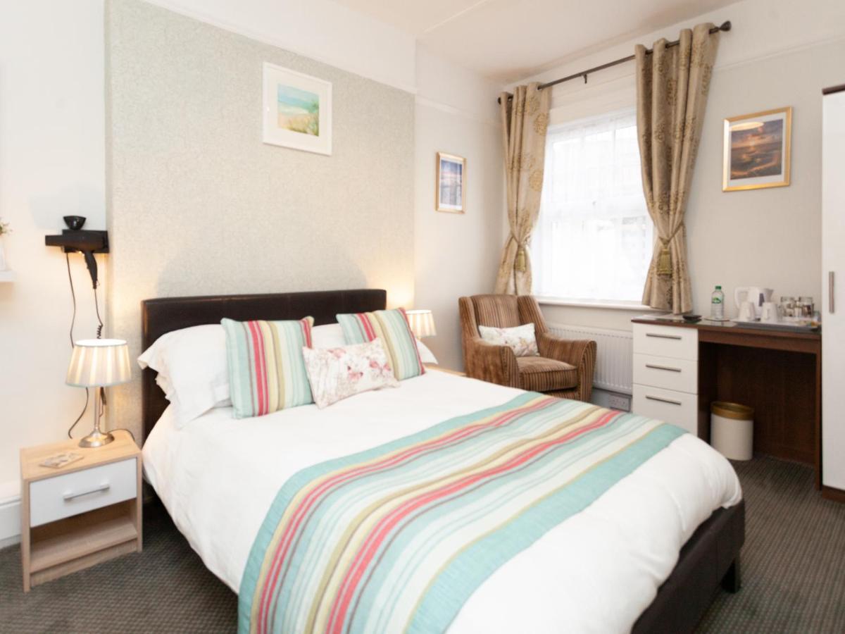 The Ravenswood Bed & Breakfast 4*