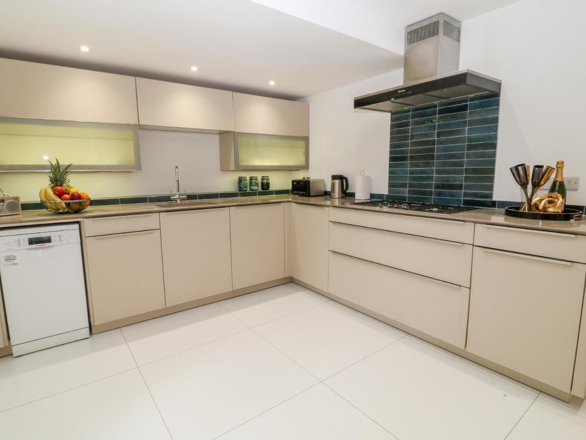 Harbour Bay Apartment *