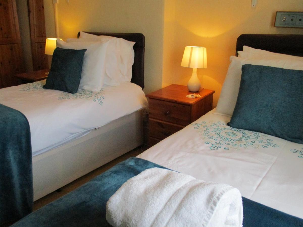 Cranborne Guest Exclusively For Adults 4*
