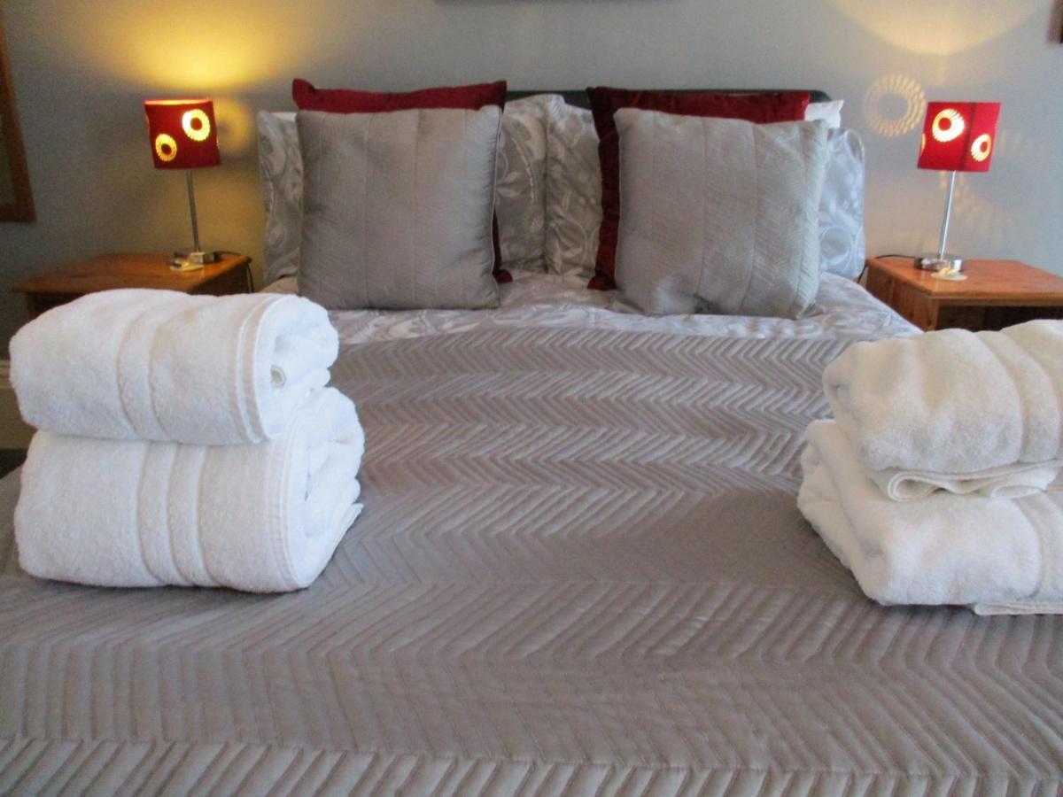 Guest house Cranborne Guest Exclusively For Adults