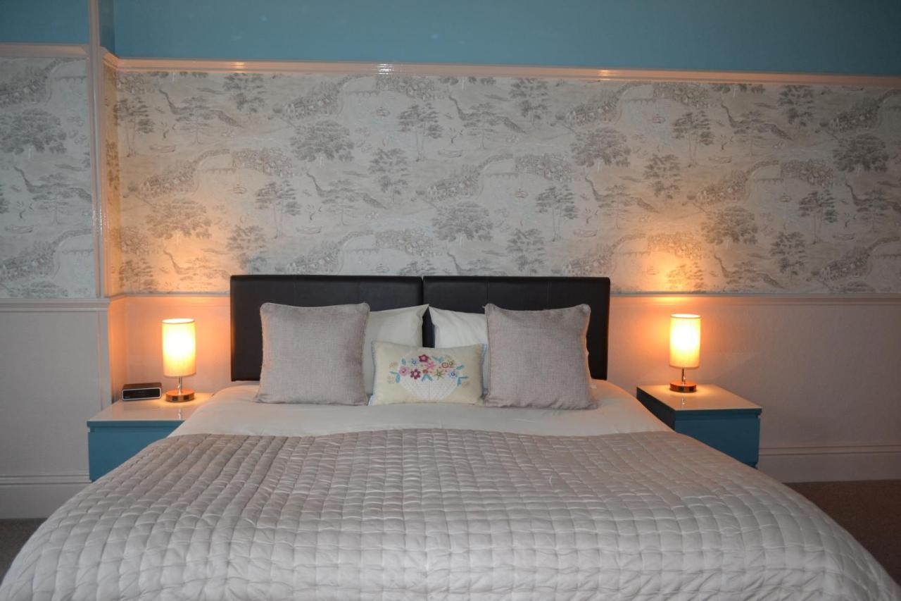 Bed & Breakfast The Redholme 3*