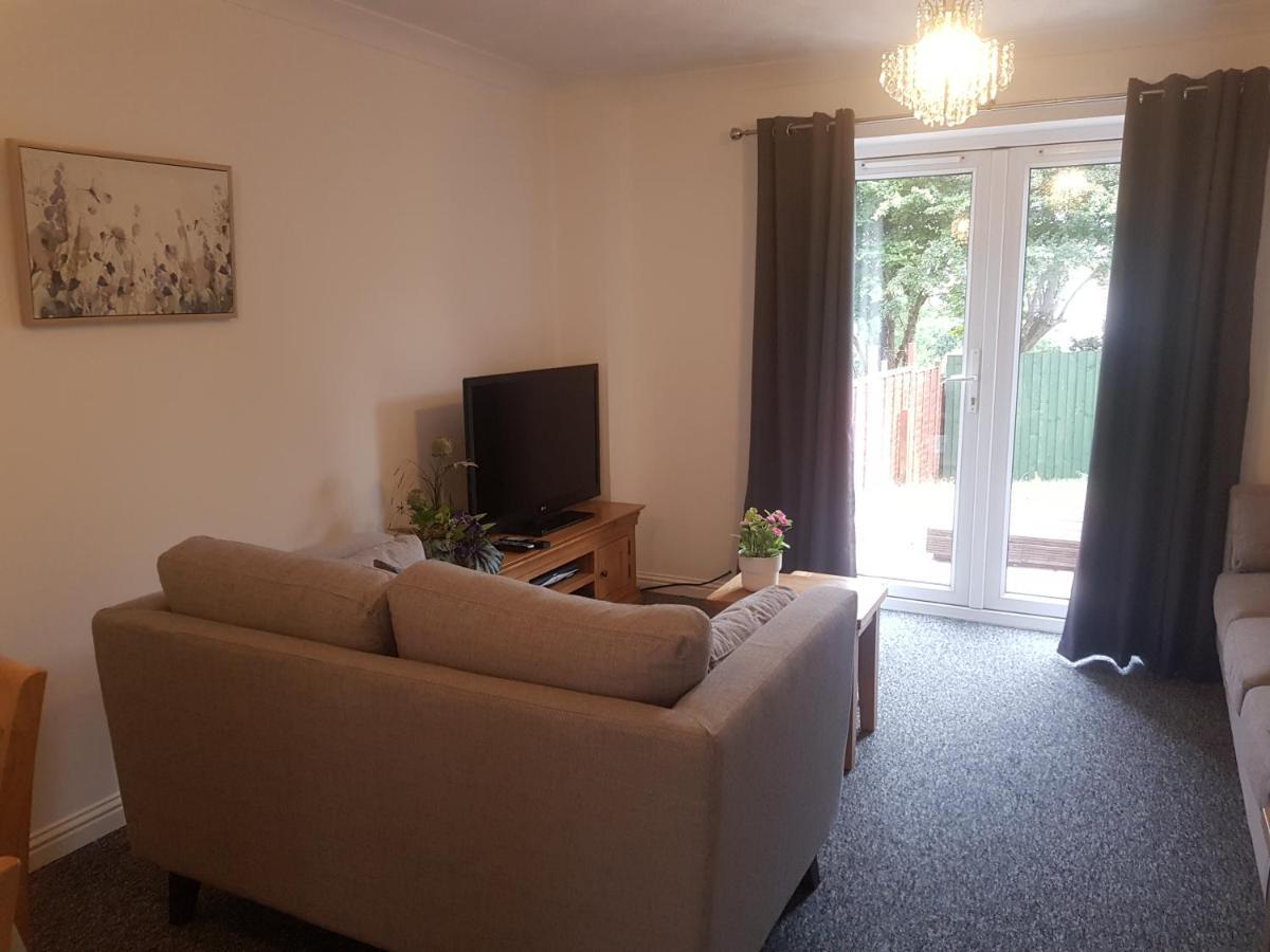 Holiday home Charming 2-bed House In