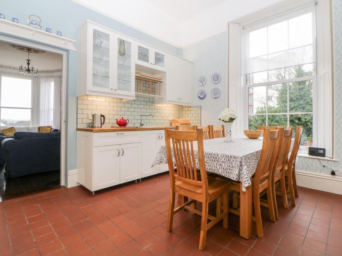 Holiday home Holcombe House