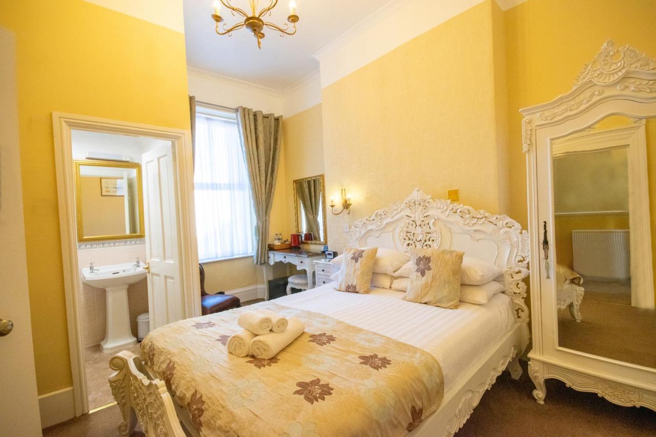 Summerlands Guest house