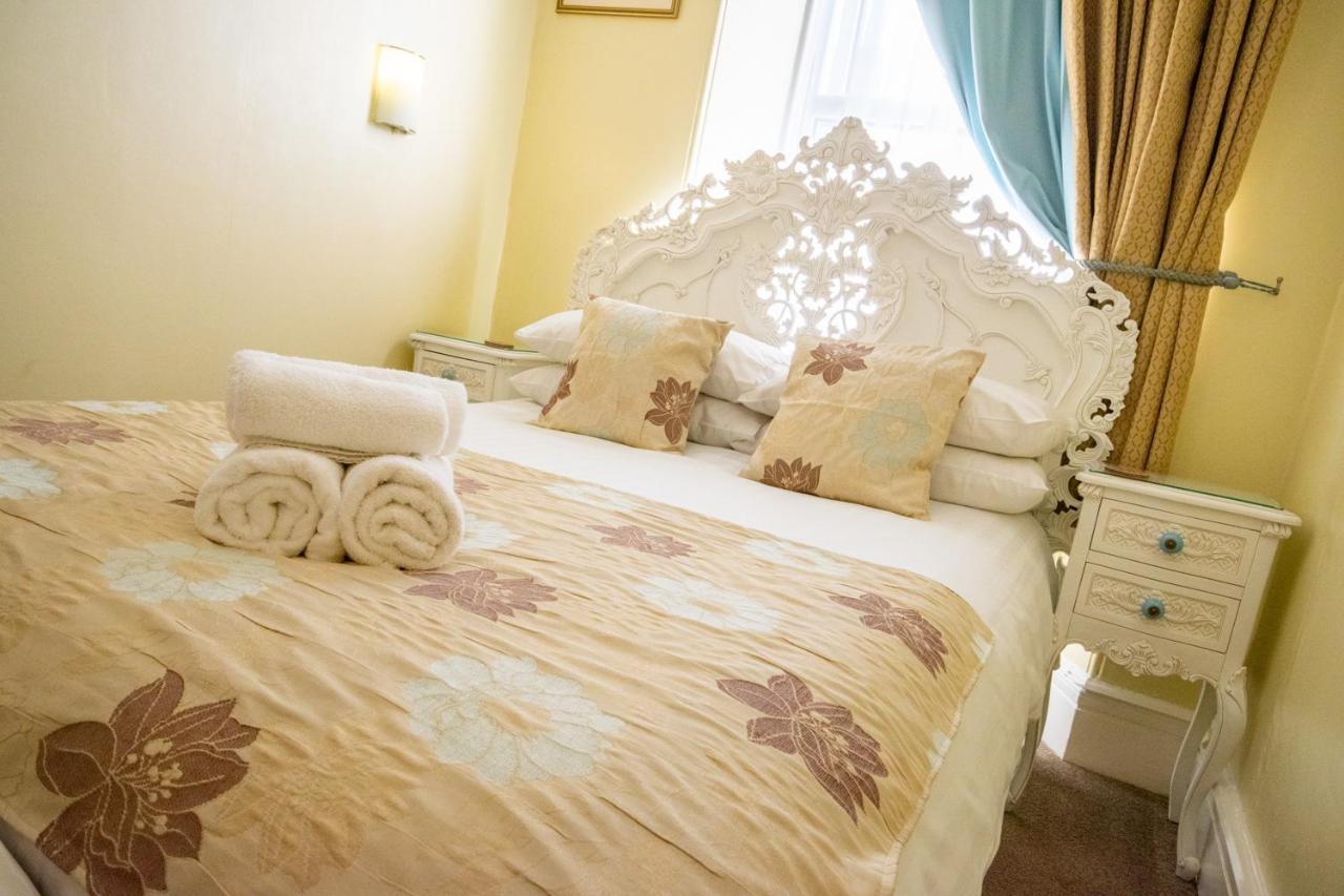 Summerlands 4*