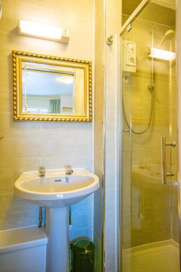 Summerlands Guest house