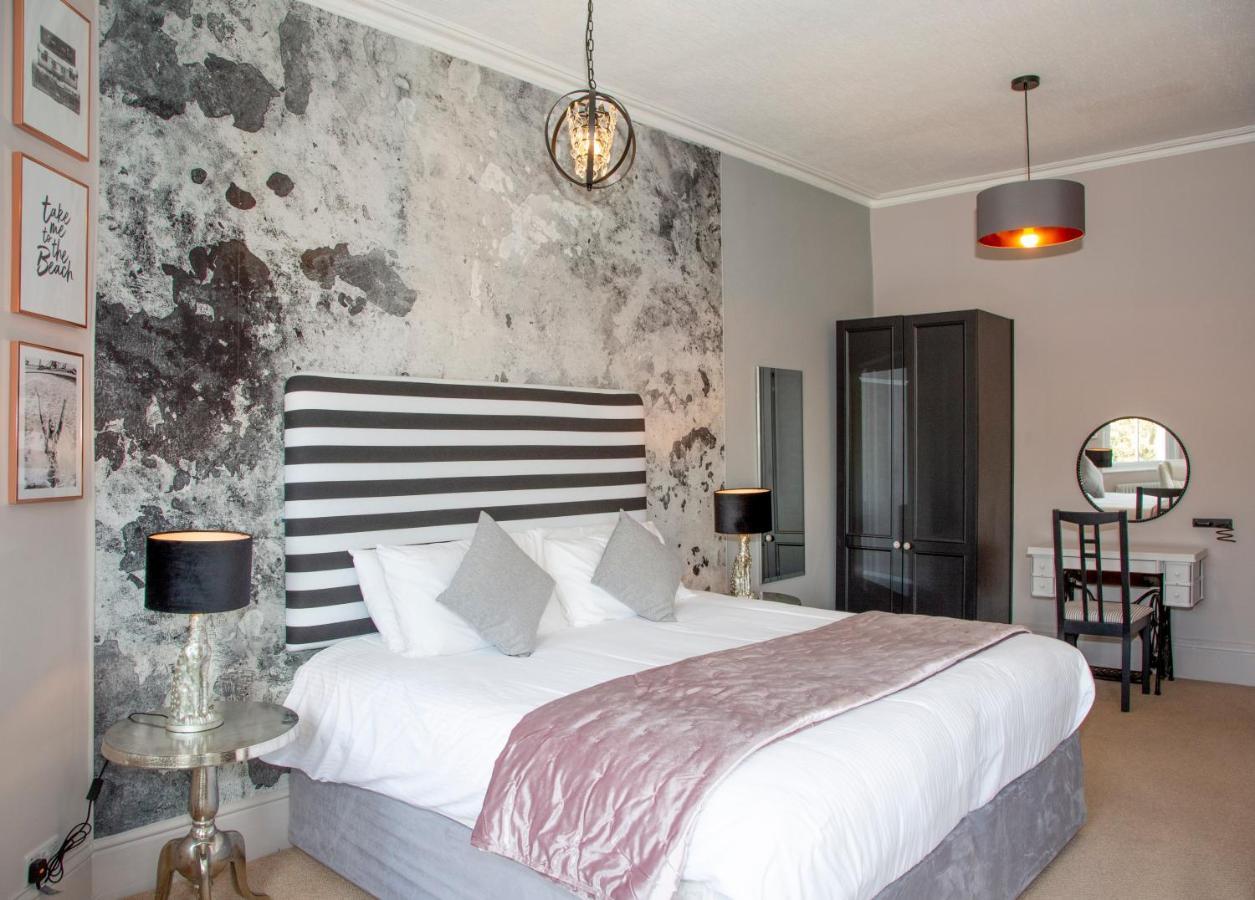 Carlton Court Bed & Breakfast