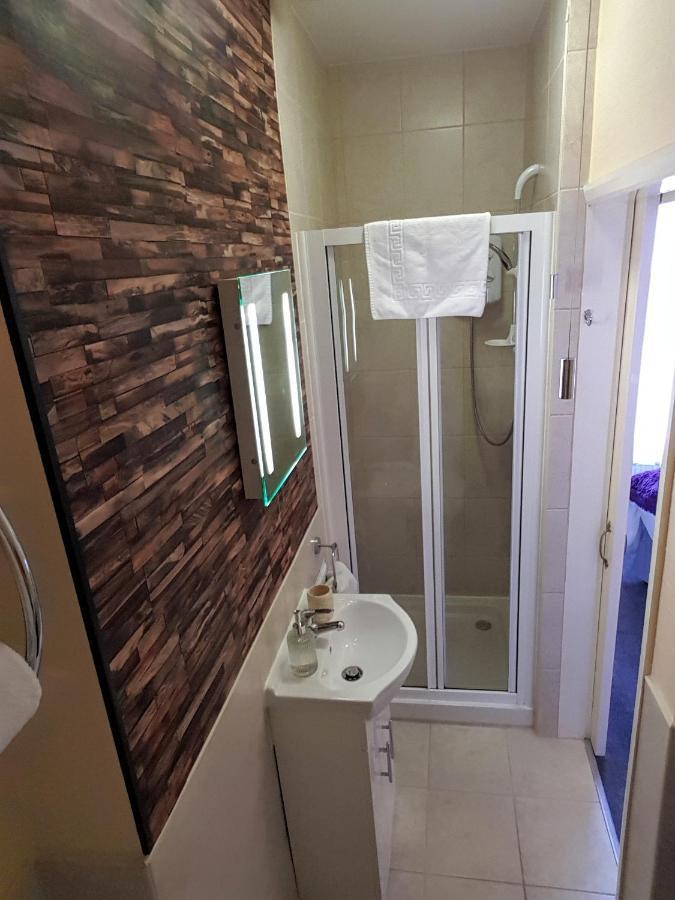 Kingsholm Apartment Torquay