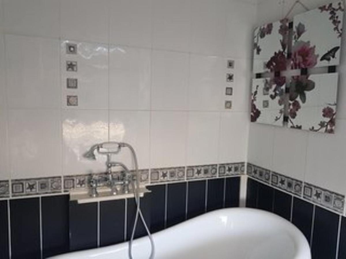 Captivating 3-bed House In St Marychurch * Torquay
