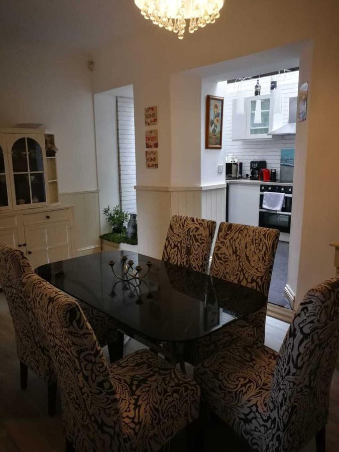 Captivating 3-bed House In St Marychurch Holiday home